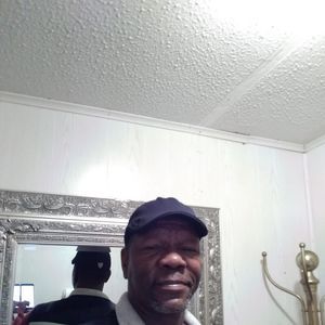 Meet your Posher, Charles